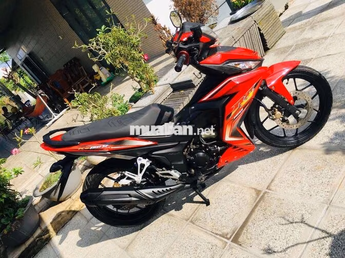 Honda Winner 2017 Côn tay Đỏ