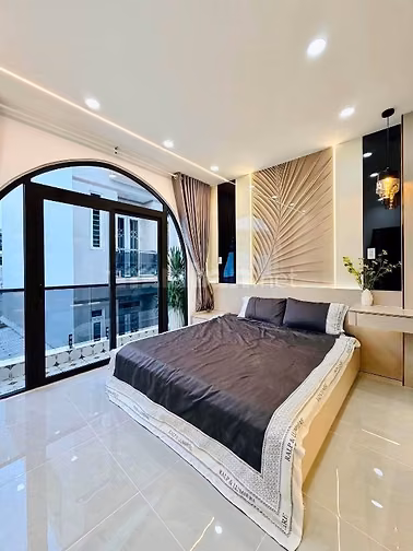 ⭐️Nhà 3 lầu tuyệt đẹp Cao cấp hẻm Hoàng Bật Đạt, P15, Q.Tân Bình, giá: