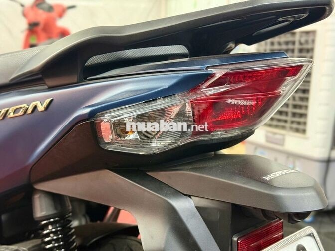 Honda Vision 2021 Bản đặc biệt Xanh nhám