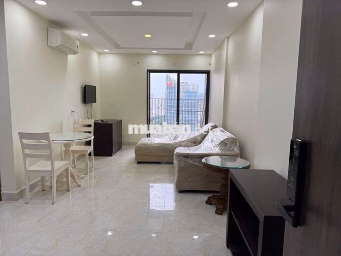 Cho thuê căn hộ 2pn tại Goldora Plaza chỉ 12tr