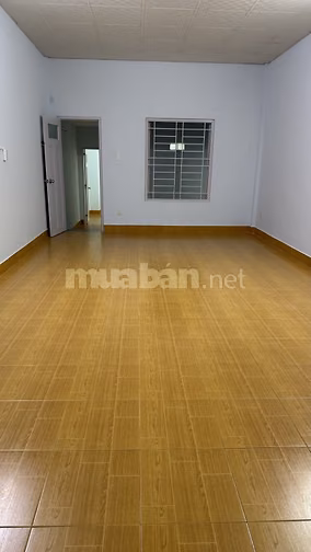 Giá 8tỷ3 liên hệ Huyền 24/7 chuyên nhà phố chính chủ