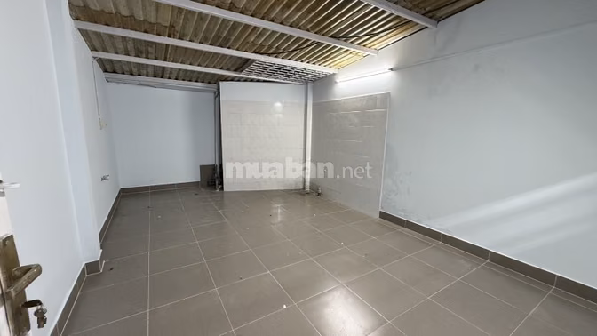 Giá 8tỷ3 liên hệ Huyền 24/7 chuyên nhà phố chính chủ