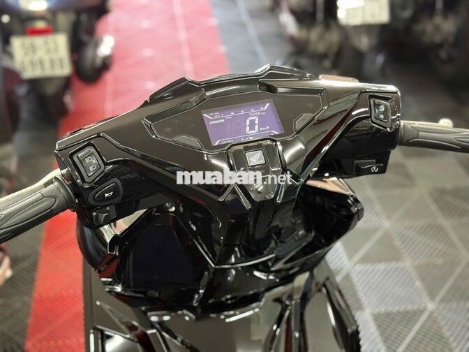 Honda Air Blade 125 2022 4val Chuẩn odo