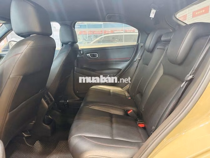 Honda HR-V RS 2025 Vàng Cát 37.000 km