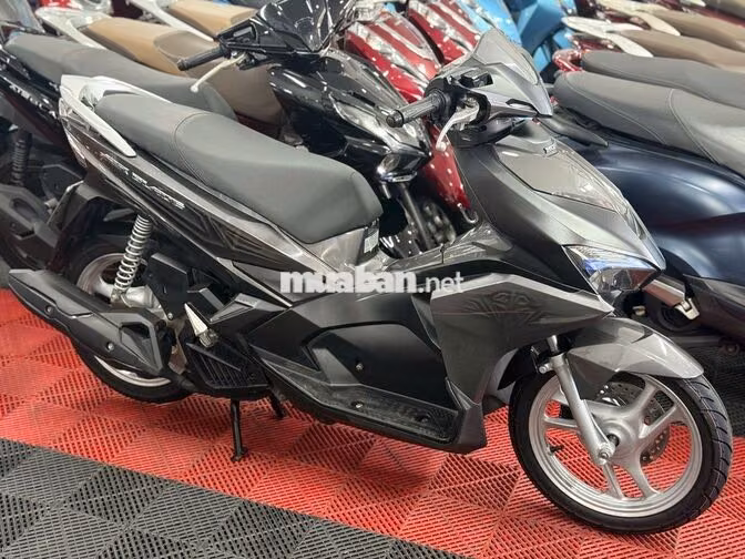 Honda Air Blade 125 2016 Xám 67795 km