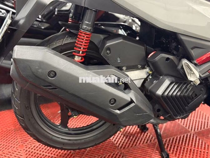 Honda Air Blade 125 4V 2025 Xám đỏ 7000 Km