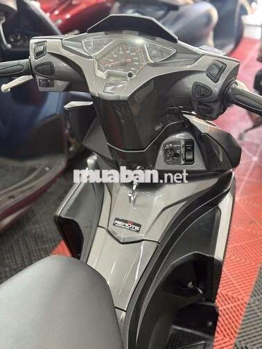 Honda Air Blade 125 2016 Xám 67795 km
