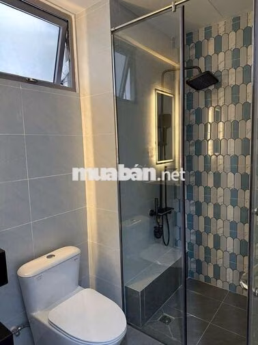 Cho thuê căn hộ 3pn đầy đủ nội thất chỉ 14tr5 tại Goldora Plaza