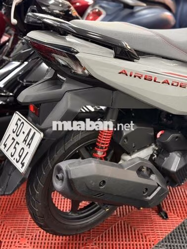 Honda Air Blade 125 4V 2025 Xám đỏ 7000 Km