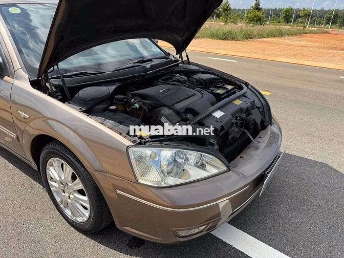 Ford Mondeo 2.5 V6 2004 Tự động chính chủ