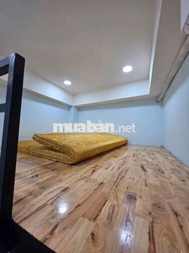 Cho Thuê Phòng Duplex 30m2 - Cửa Sổ Bao Sáng Và Mát -  Gần ĐH Văn Lang
