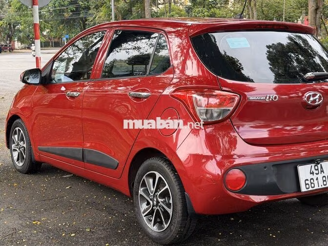 Hyundai I10 2019 Tự động 75000 km Đỏ