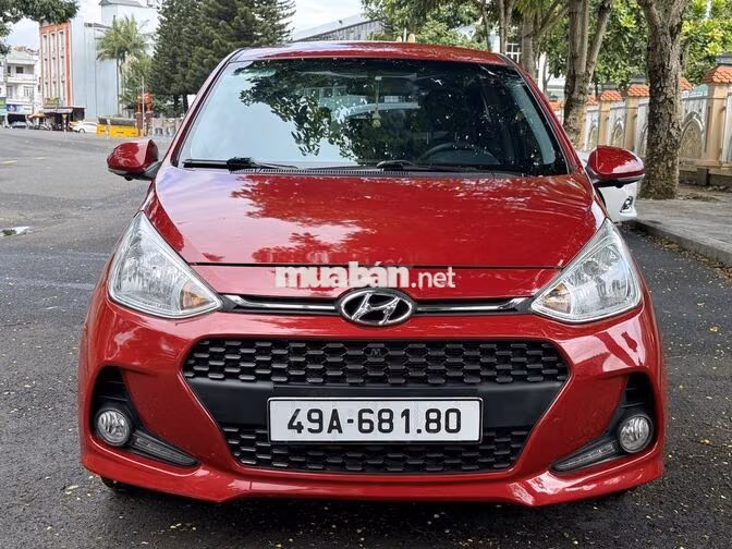 Hyundai I10 2019 Tự động 75000 km Đỏ