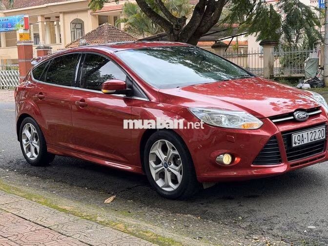 Ford Focus S 2015 Đỏ Mỹ