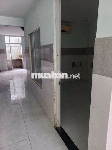 cho thuê nhà 1/ ngắn 50m võ văn vân hẻm 7m xe tải phù hợp ỏ chứa hàng
