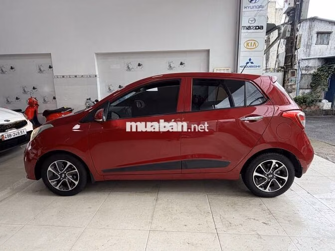 Hyundai I10 2019 Tự động 75000 km Đỏ