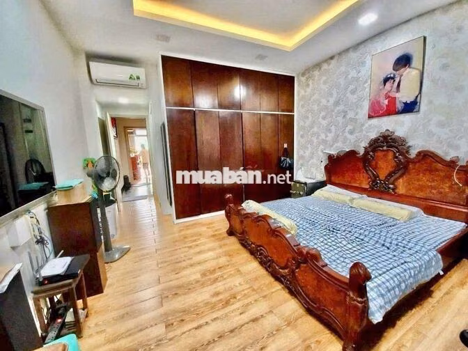 Nhà 1 Trệt 3 Lầu 5PN 4,2x23m KDC Kiều Đàm Gần Lottlemart Quận 7
