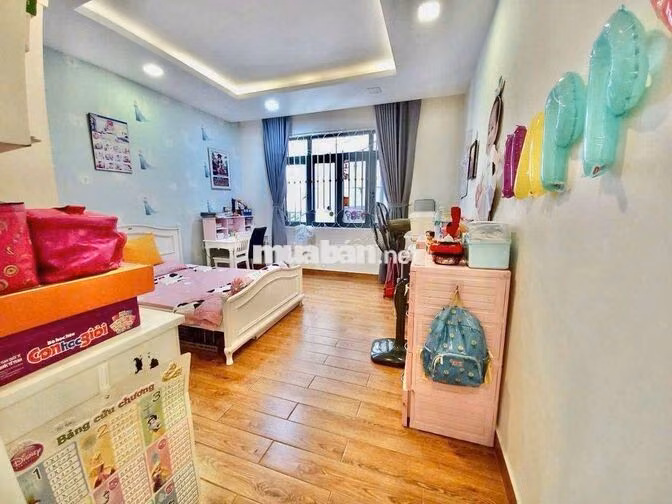 Nhà 1 Trệt 3 Lầu 5PN 4,2x23m KDC Kiều Đàm Gần Lottlemart Quận 7