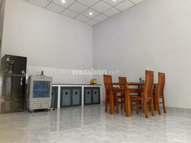  Nhà CẤP 4 khu Trảng Bàng Tây Ninh gần chợ, trường học giá 1 Tỷ 200 