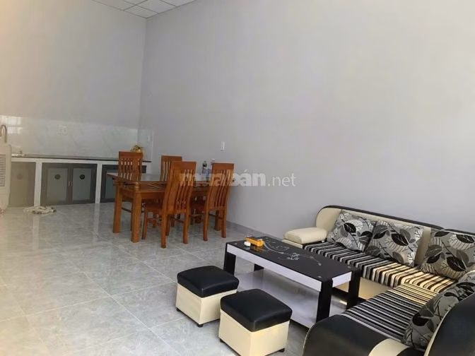  Nhà CẤP 4 khu Trảng Bàng Tây Ninh gần chợ, trường học giá 1 Tỷ 200 