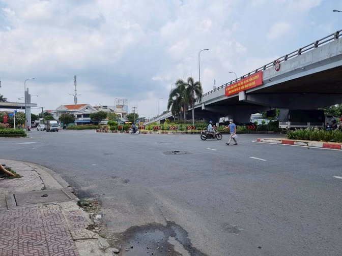 Bán Đất Ngay Thị Trấn Củ Chi 657m2 thổ cư 130m2 Giá 1ti6 gặp chủ ·