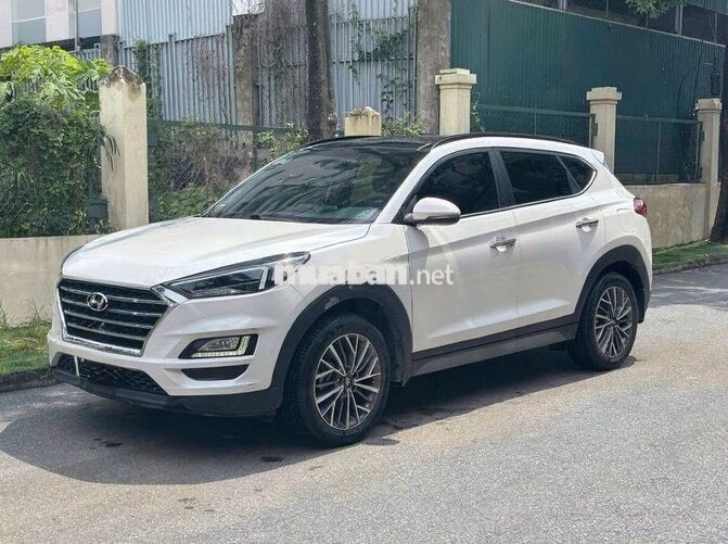 Hyundai Tucson 2021 2.0 AT Đặc biệt Trắng