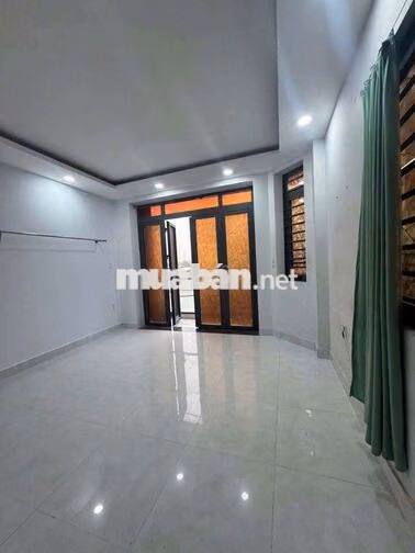 Nhà 1 Trệt 3 Lầu Sân Thượng 5PN 4x16m Hẻm Xe Hơi Huỳnh Tấn Phát