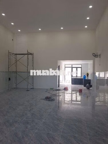 NHÀ MỚI TINH, 1 TRỆT 1 LỬNG DT 5×20 NỞ HẬU 9M. CÓ 2PN,1WC. ĐƯỜNG LỚN