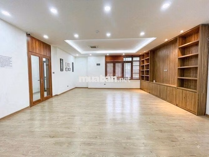 TÒA NHÀ MINI - 220B Nguyễn Trọng Tuyển, P.8, PN - Hầm Xe, Thang Máy