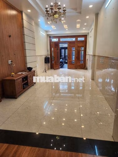 CHO THUÊ NHÀ 1/ TRƯỜNG CHINH 1 TRỆT 4 LẦU, DT 4×26 CÓ 6PN,6WC. HẺM 8M