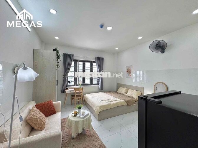STUDIO ĐẦY ĐỦ NỘI THẤT - CỬA SỔ THOÁNG - ĐẠI HỌC HUFLIT