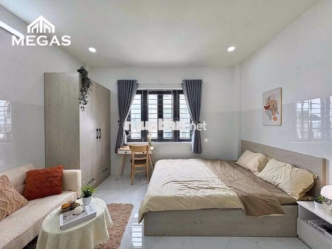 STUDIO ĐẦY ĐỦ NỘI THẤT - CỬA SỔ THOÁNG - ĐẠI HỌC HUFLIT