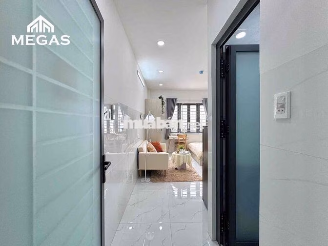 STUDIO ĐẦY ĐỦ NỘI THẤT - CỬA SỔ THOÁNG - ĐẠI HỌC HUFLIT