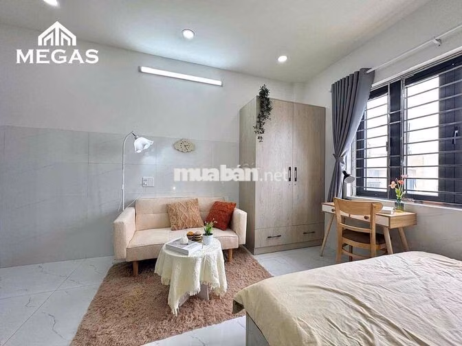 STUDIO ĐẦY ĐỦ NỘI THẤT - CỬA SỔ THOÁNG - ĐẠI HỌC HUFLIT