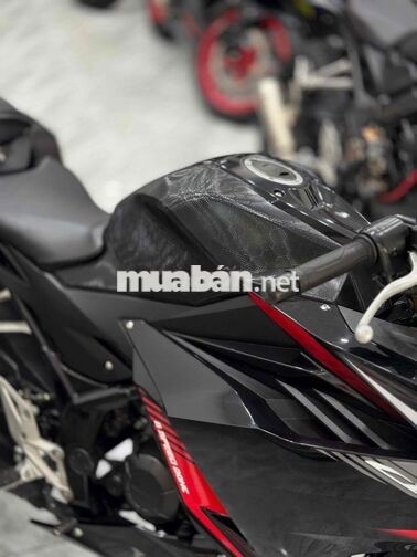 Honda CBR150R ABS 10.000km Đen