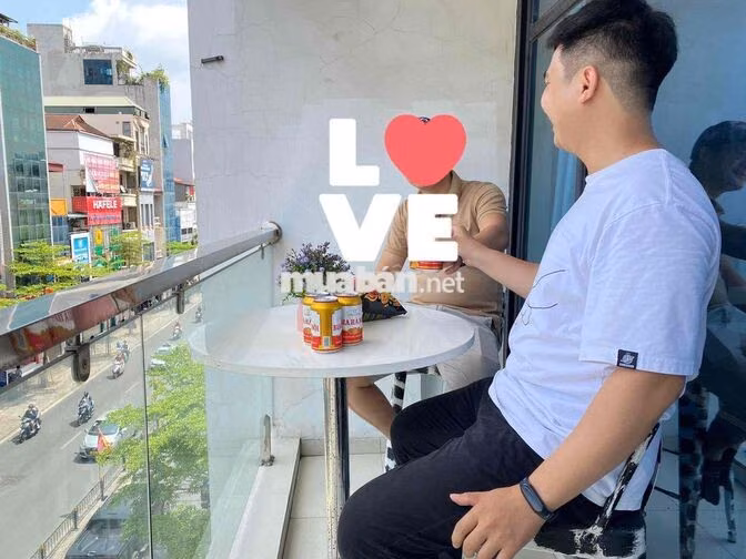Căn hộ mini Vip mặt đường, ban công ốp kính phố trung tâm kinh doanh