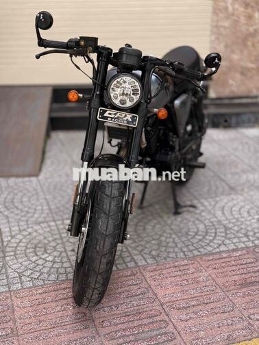GPX Legend 200 Cafe Racer