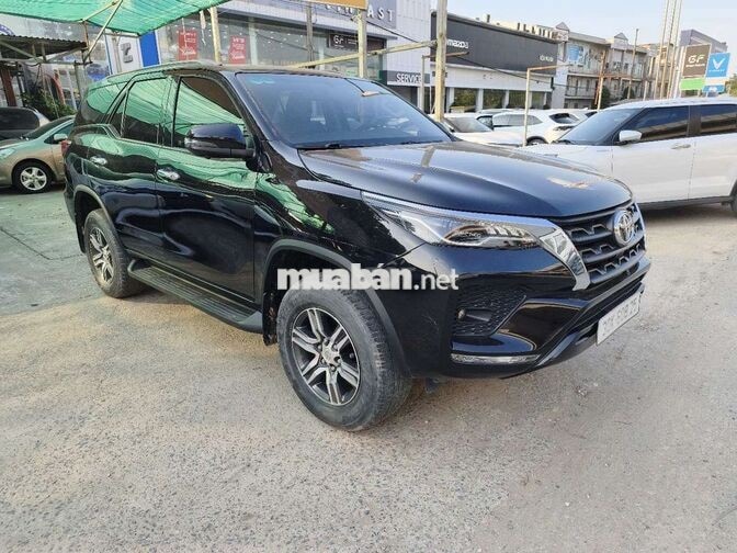Toyota Fortuner 2022 Dầu Số tự động 80000 km Đen