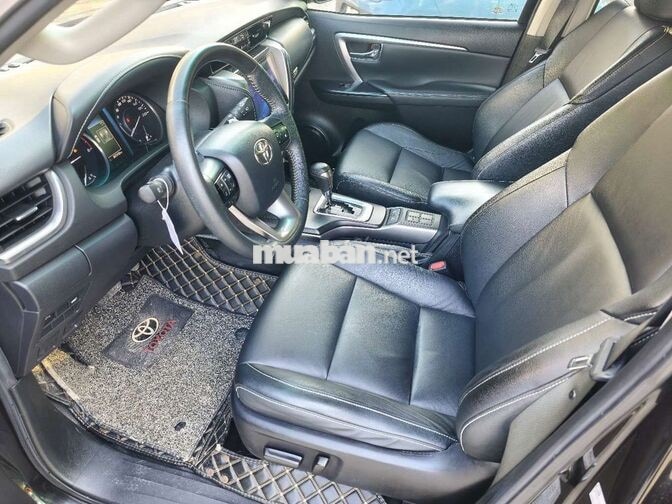 Toyota Fortuner 2022 Dầu Số tự động 80000 km Đen