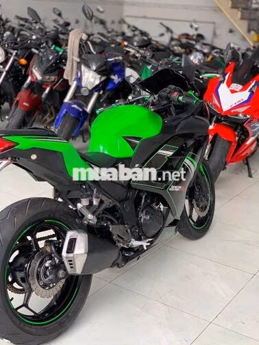 Kawasaki ninja 300 ABS 2017