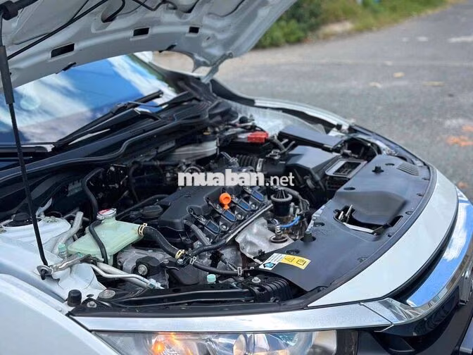 Honda Civic 2019 1.8E - 74000 km siêu đẹp