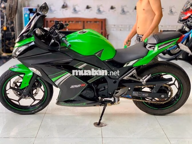 Kawasaki ninja 300 ABS 2017