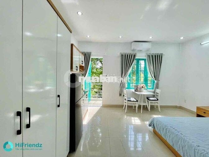 Căn Hộ Studio- 25m2 - Ban Công-Full Nội Thất -Thang Máy- Cv Gia Định