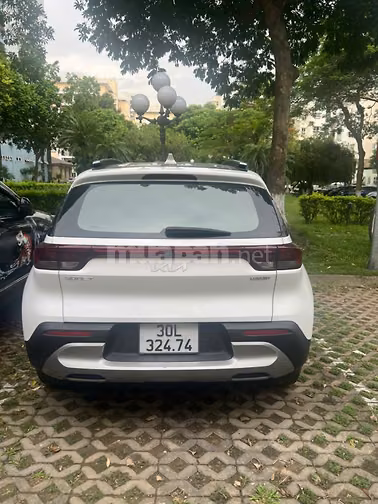 KIA SONET LUX 1.5 AT 2023 Trắng 30000 km (biển HN)