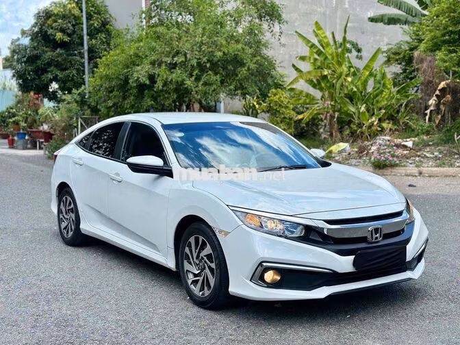 Honda Civic 2019 1.8E - 74000 km siêu đẹp