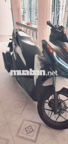 Honda Vario 125cc Trắng đen 24703 km