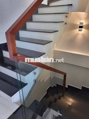 Nhà Mới Đẹp Tân Bình, HXH tránh nhau, 1 Trệt 3 Lầu Sân Thượng