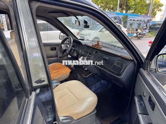 Toyota Zace Xanh, Vàng cát Số sàn