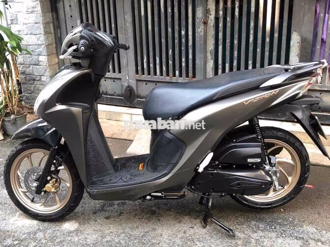 Honda Vision 2025 Xám 18000 km
