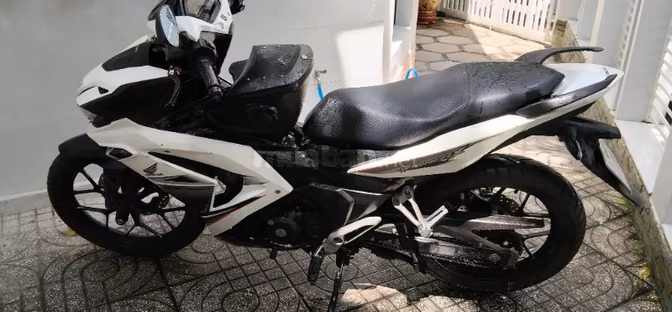 Winner X 2022 màu trắng, 22.000km, bảo dưỡng đầy đủ.